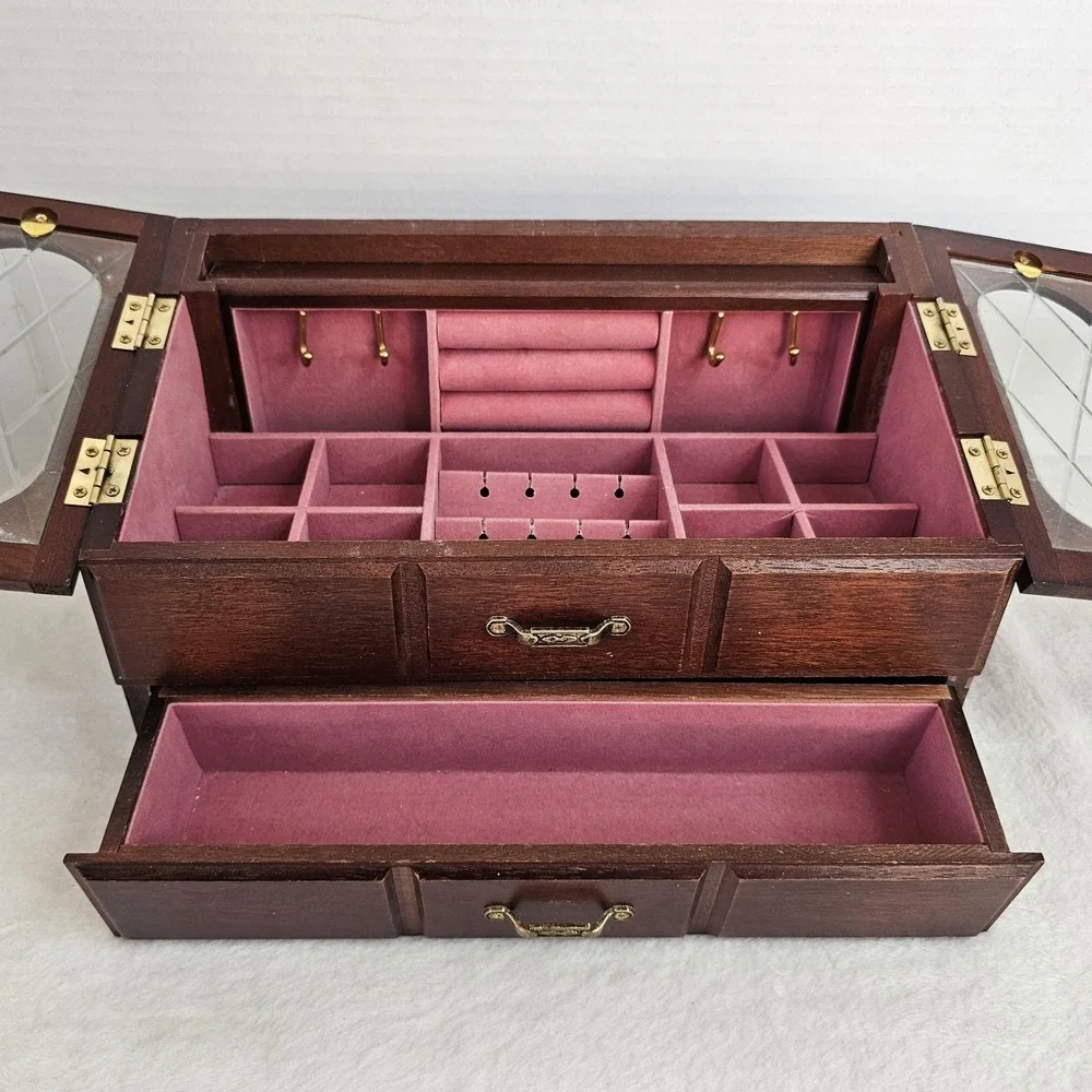 🖤Vintage wooden musical jewelry box